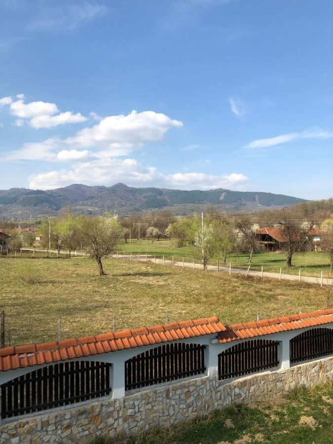 Виллы Wildwood Villa Априлци